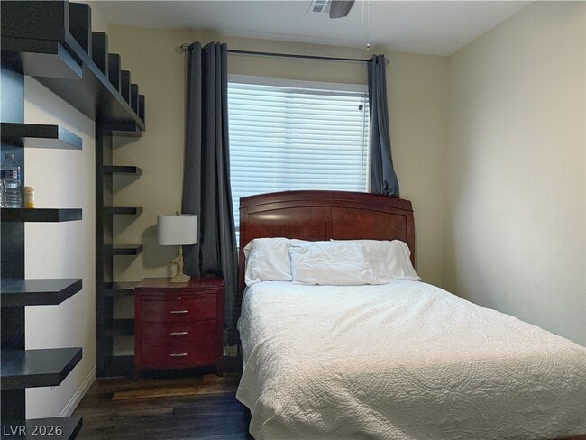 Building Photo - 3548 E Tompkins Ave