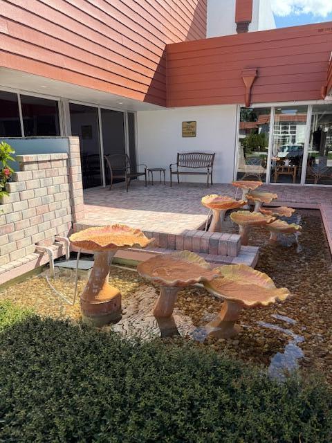 Building Photo - 2600 SE Ocean Blvd