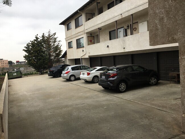 Building Photo - 5401 Ruby St