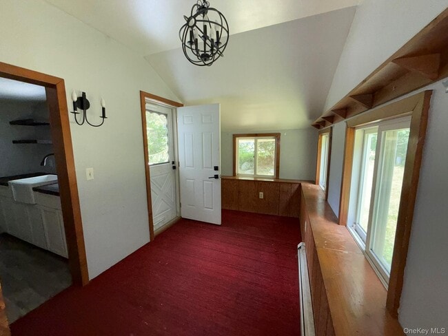 Building Photo - 25 Gloria Trail