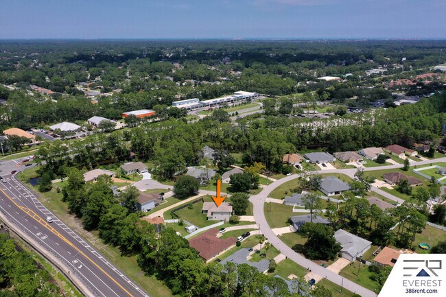 Building Photo - 71 Wellwood Ln