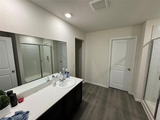 Building Photo - 3328 Perman Dr