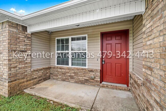 Building Photo - Beautiful 4-Bedroom Home in Fayetteville – Ideal for Comfortable Living!