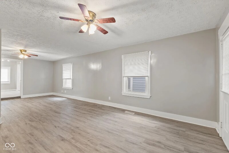 Building Photo - 734 Parkway Ave