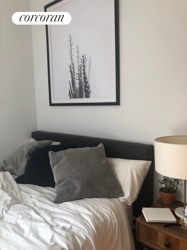 Building Photo - 496 LaGuardia Pl