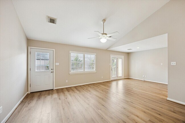 Building Photo - 900 Eagle Lake Rd