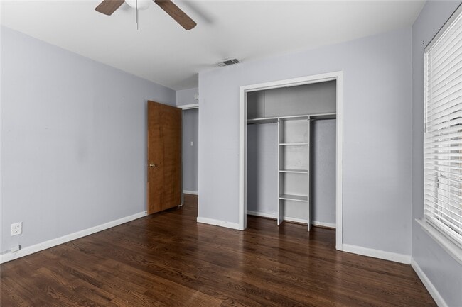 Building Photo - 1809 Westway Ave