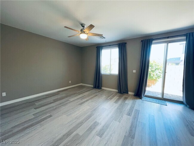 Building Photo - 930 Bayberry Ridge St