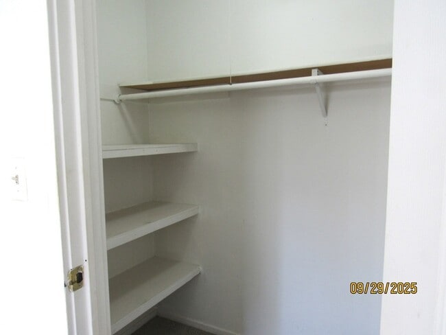 Building Photo - 1156 Copperfield Ln