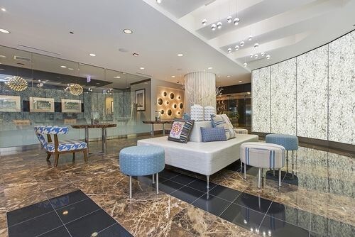 Building Photo - 441 E Erie St