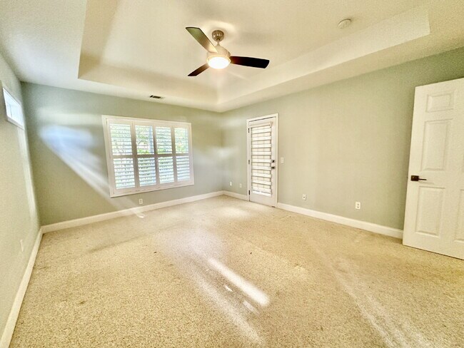Building Photo - Charming Two Bedroom Home in Pinecrest!