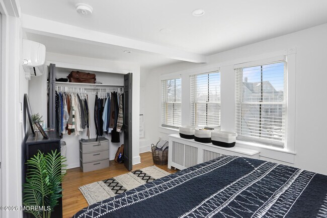 Building Photo - 64 Asbury Ave