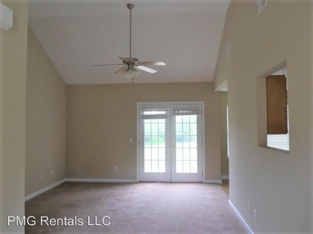 Building Photo - 9000 Whispering Pines Blvd