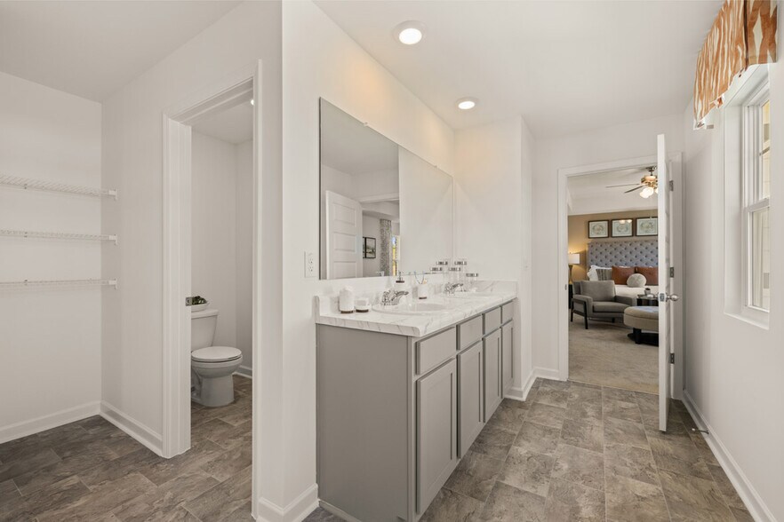 Building Photo - 3689 Chevington Ct SE