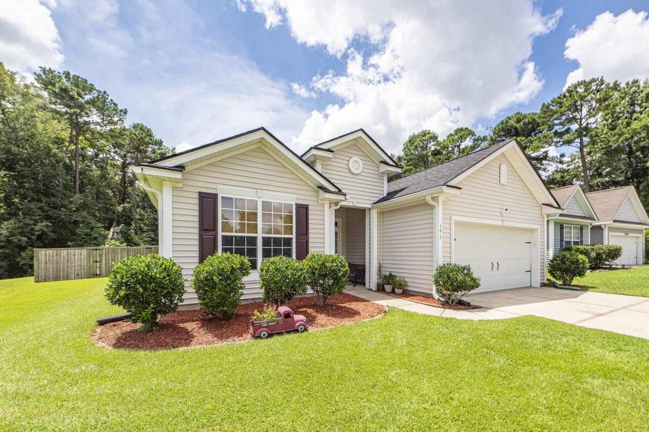 Building Photo - 2613 Spivey Ct