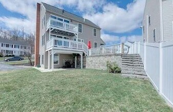 Building Photo - 22 Fox Meadow Dr