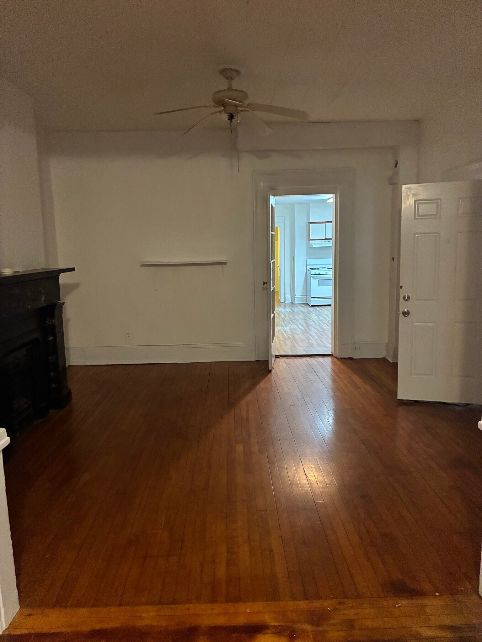 Building Photo - 103 Grand St