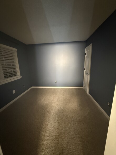 Bedroom 2 - 203 Lyons Cove Dr