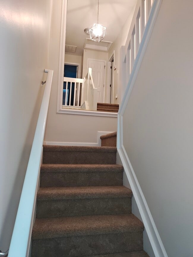 Building Photo - 6353 Double Eagle Dr