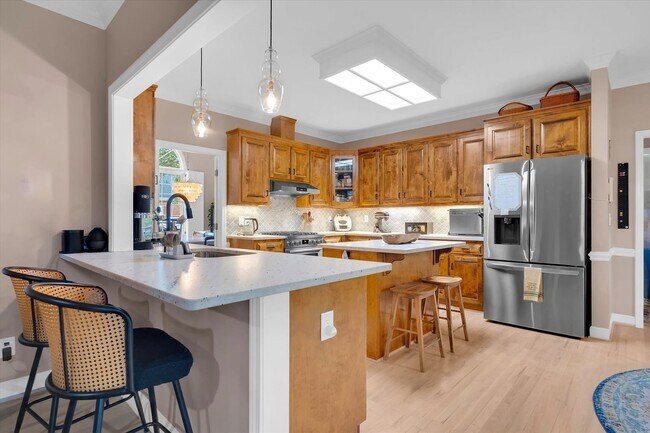Building Photo - Beautiful Home in the Heart of Greenville