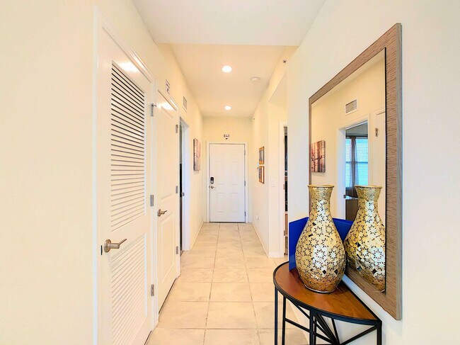 Building Photo - 4784 Clock Tower Dr