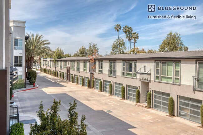 Building Photo - 5550 Grosvenor Blvd