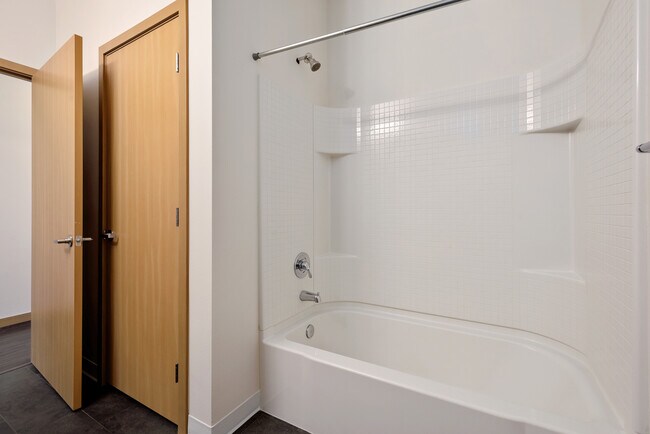 Building Photo - 500 Belmont Ave E