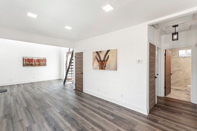 Building Photo - 2522 Gleason Ave