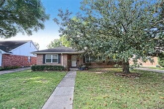 Building Photo - 3535 Durhill St