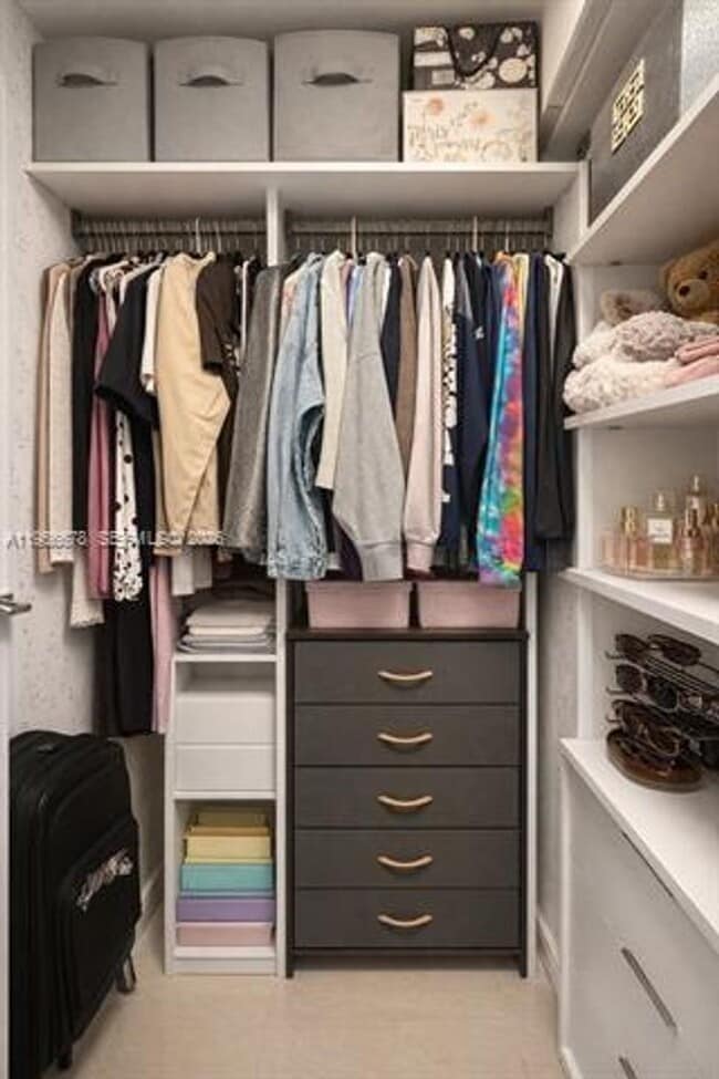 Building Photo - 3300 NE 188th St