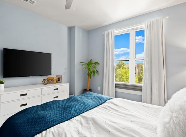 Building Photo - 2800 Treble-ID104.5