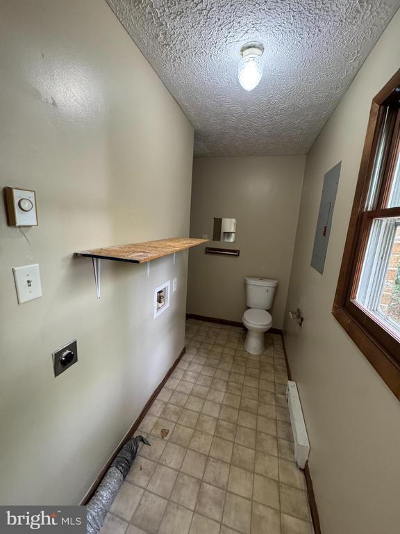 Building Photo - 512 Allston Cir