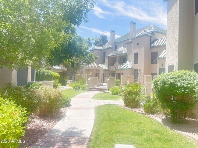 Building Photo - 101 N 7th St