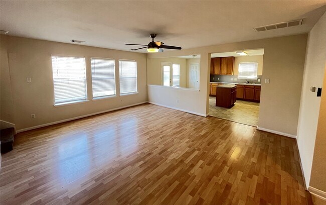 Building Photo - 29546 S Legends Bend Dr