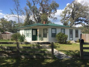 Building Photo - 436 NW 30th Ave