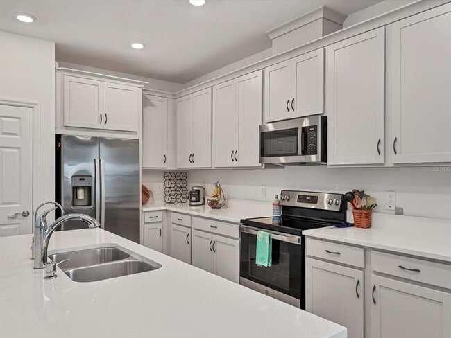 Building Photo - 7724 Saloon Ln