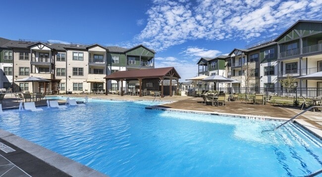 Building Photo - 2825 Sophie Ln