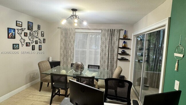 Building Photo - 1705 Palm Cove Blvd