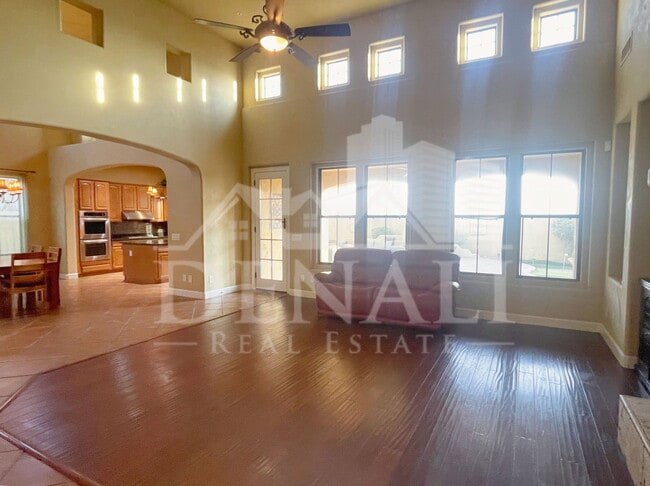 Building Photo - 9443 E Ironwood Bend