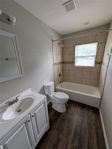 Building Photo - 4804 Trail Lake Dr