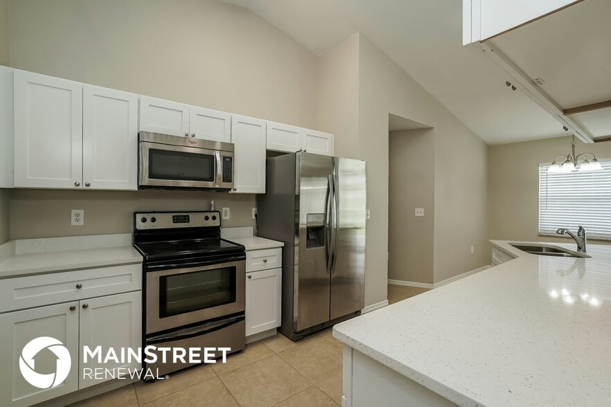 Building Photo - 5316 Benton St