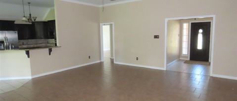 Building Photo - 21206 Altuda Ln