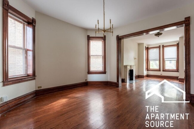 Primary Photo - 2 bedroom in Chicago IL 60647