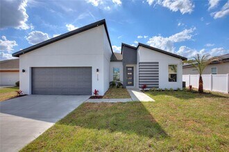 Building Photo - 115 Big Sioux Dr