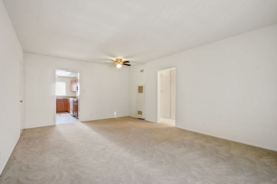 Building Photo - 1234 10th St