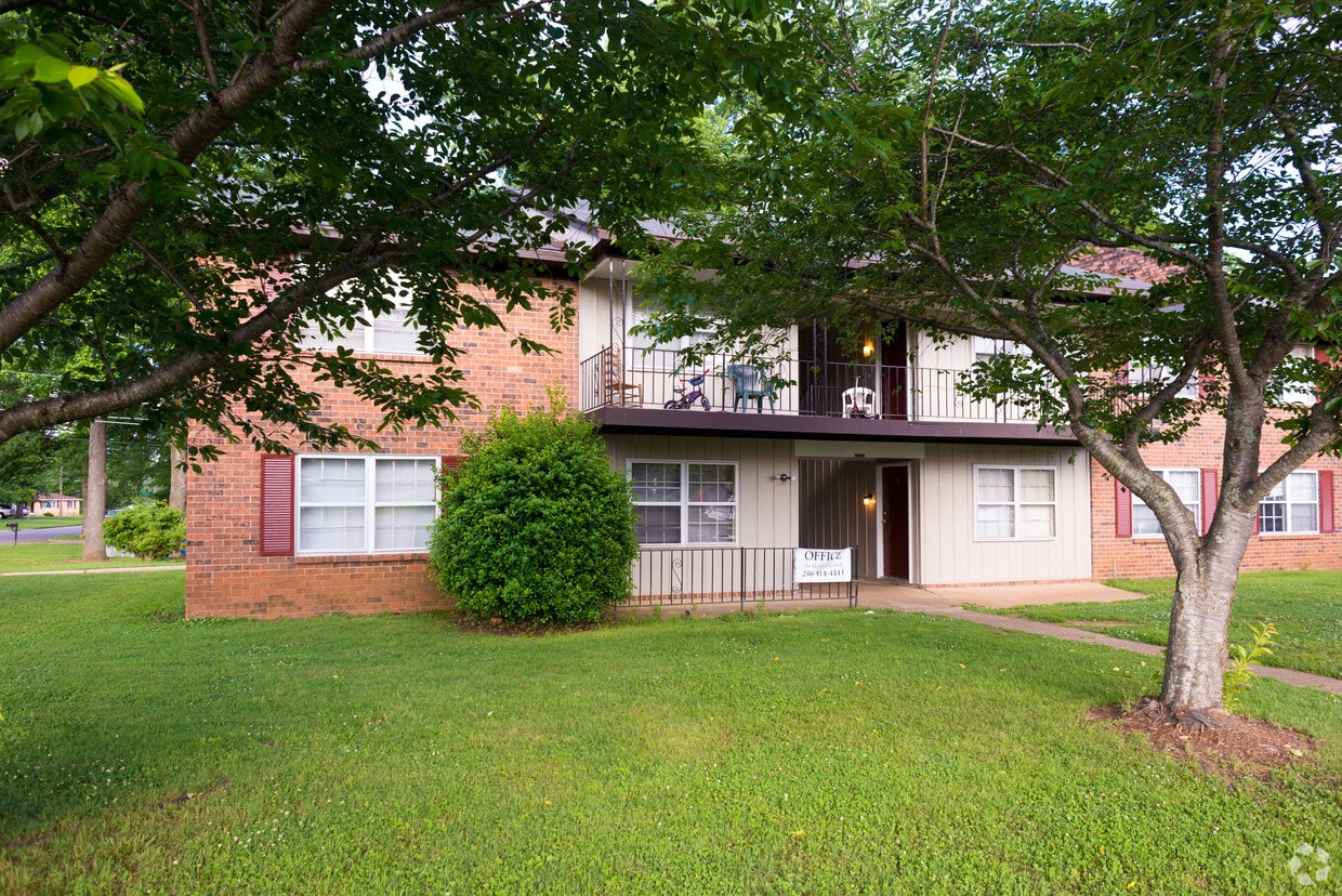 Monarch Apartments Huntsville Al Apartment Finder