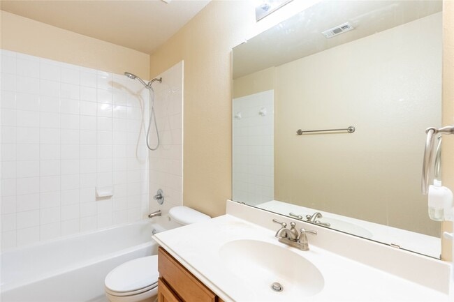 Building Photo - 7220 Petersburg Dr