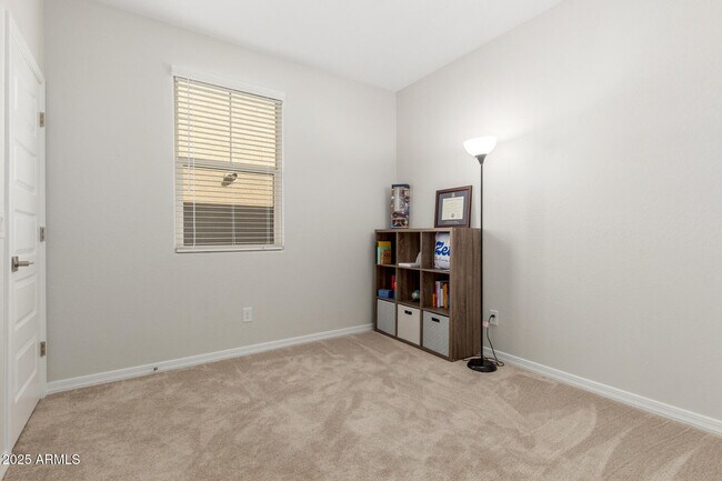 Building Photo - 3872 N 103rd Ave