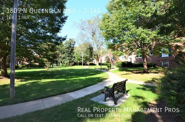 Building Photo - Pristine Colonial Village Corner Unit- Wal...