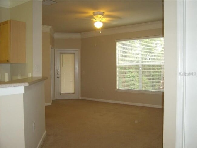 Building Photo - 8818 Villa View Cir